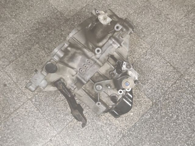 bontott SUZUKI IGNIS II Váltó (Mechanikus)