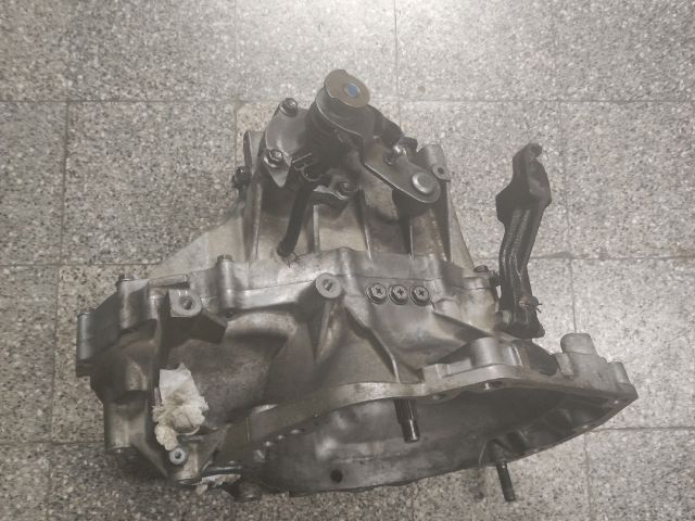 bontott SUZUKI IGNIS II Váltó (Mechanikus)