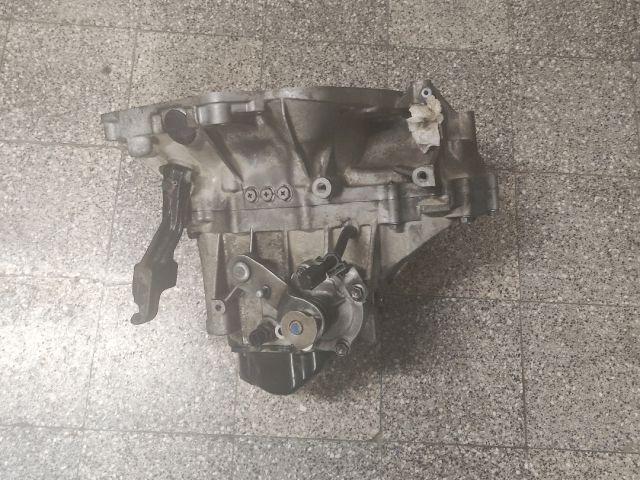 bontott SUZUKI IGNIS II Váltó (Mechanikus)