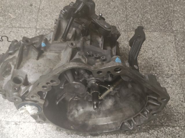 bontott SUZUKI IGNIS II Váltó (Mechanikus)