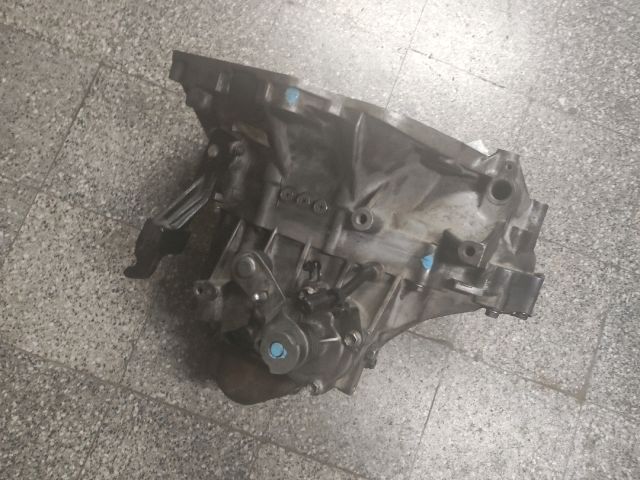 bontott SUZUKI IGNIS II Váltó (Mechanikus)