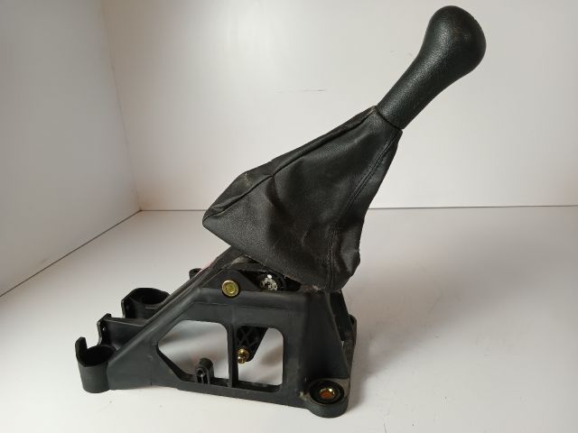 bontott SUZUKI IGNIS II Váltókar (Mechanikus)