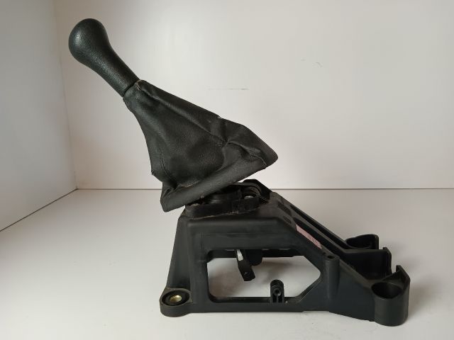 bontott SUZUKI IGNIS II Váltókar (Mechanikus)