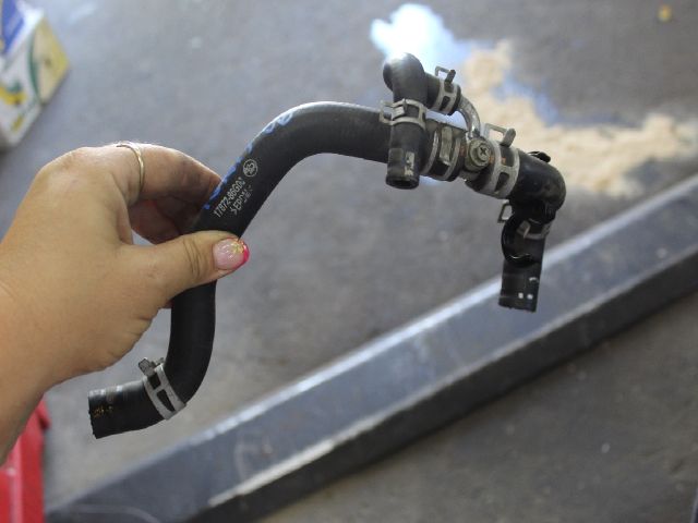 bontott SUZUKI IGNIS II Vízcső