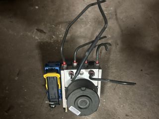 bontott SUZUKI IGNIS II ABS Kocka