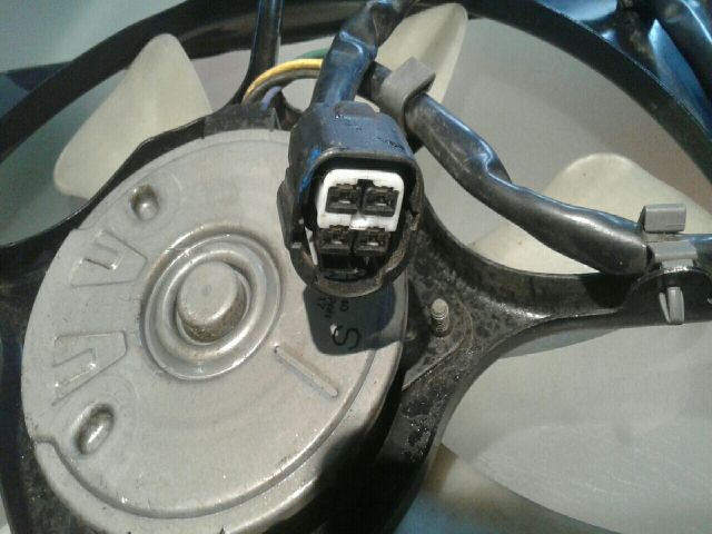 bontott SUZUKI IGNIS II Hűtőventilátor