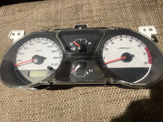 bontott SUZUKI IGNIS II Kilométeróra