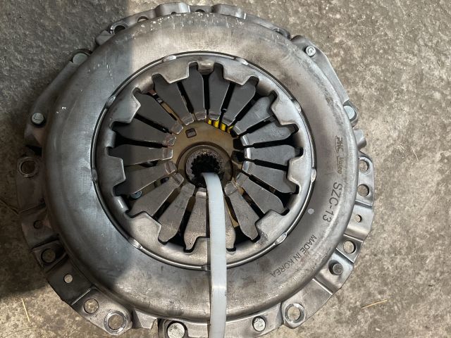 bontott SUZUKI IGNIS II Kuplung Szett Lendkerékkel