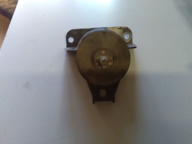 bontott SUZUKI IGNIS II Motor Tartó Bak Jobb