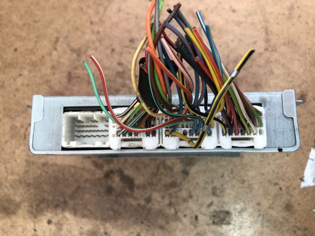 bontott SUZUKI IGNIS II Motorvezérlő