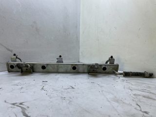 bontott SUZUKI IGNIS II Porlasztó Sor / Híd