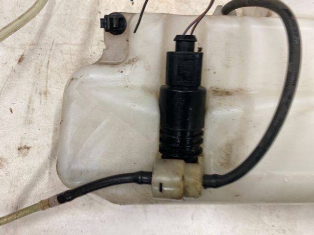 bontott SUZUKI IGNIS II Ablakmosó Tartály