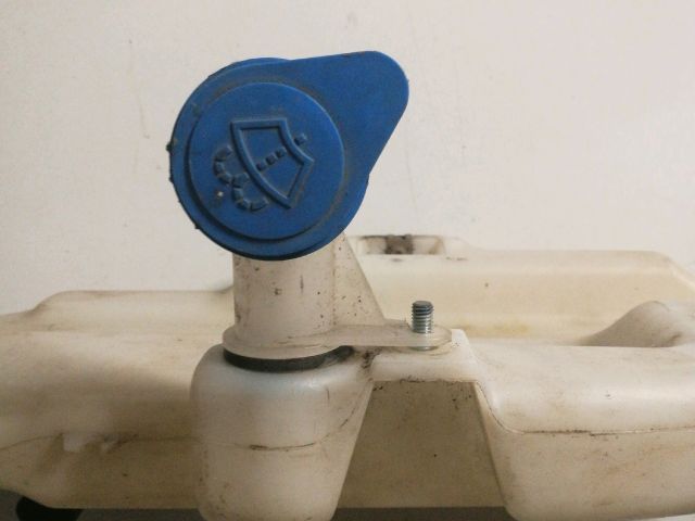 bontott SUZUKI IGNIS II Ablakmosó Tartály