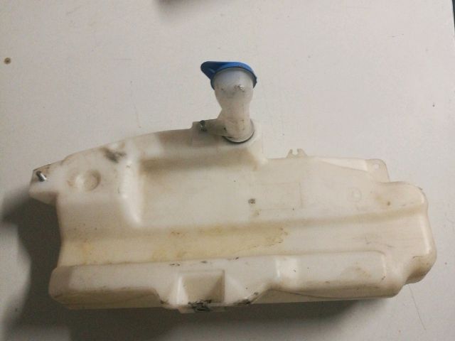 bontott SUZUKI IGNIS II Ablakmosó Tartály