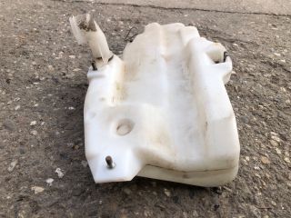 bontott SUZUKI IGNIS II Ablakmosó Tartály