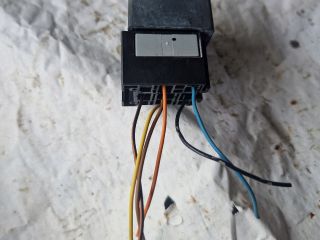 bontott SUZUKI IGNIS II Ablaktörlő Relé