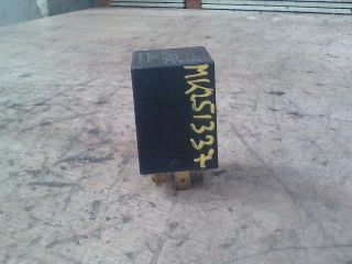 bontott SUZUKI IGNIS II Ablaktörlő Relé