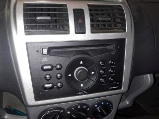 bontott SUZUKI IGNIS II Akkumulátor Leszorító