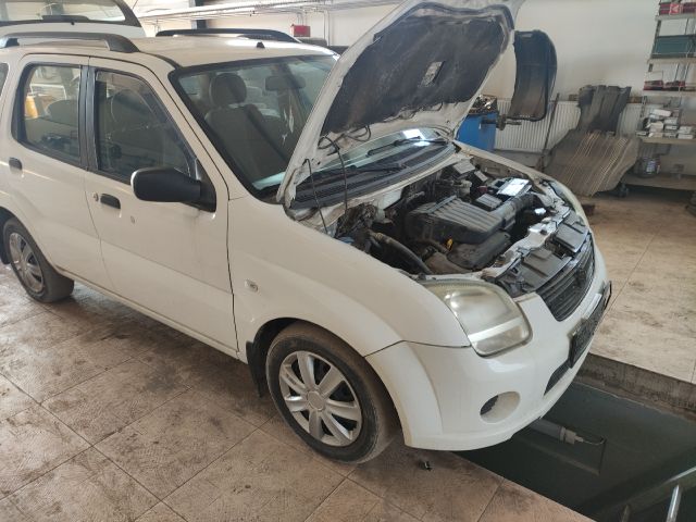 bontott SUZUKI IGNIS II Bal A Oszlop Burkolat