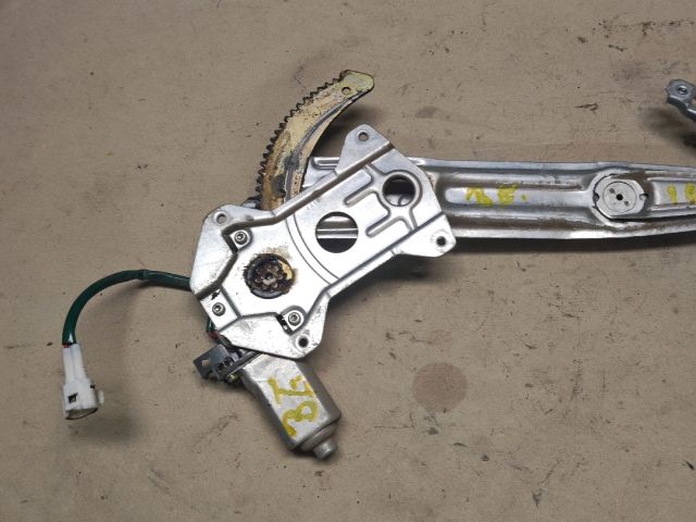 bontott SUZUKI IGNIS II Bal első Ablakemelő Szerkezet (Elektromos)