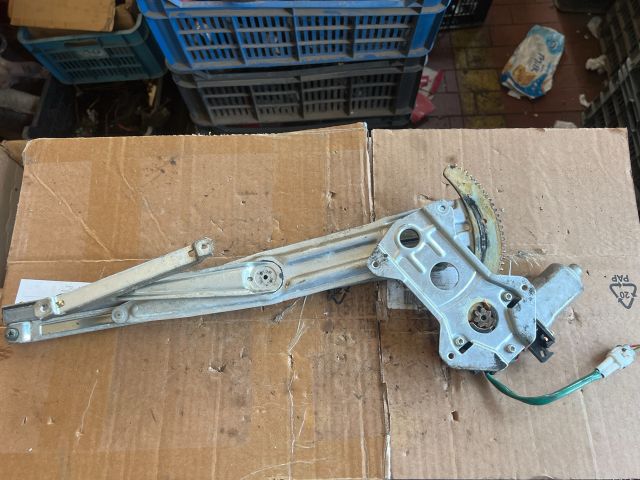 bontott SUZUKI IGNIS II Bal első Ablakemelő Szerkezet (Elektromos)