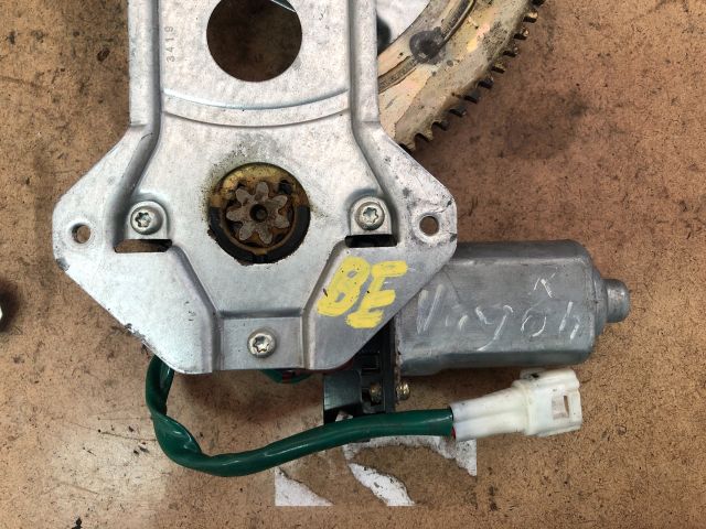 bontott SUZUKI IGNIS II Bal első Ablakemelő Szerkezet (Elektromos)