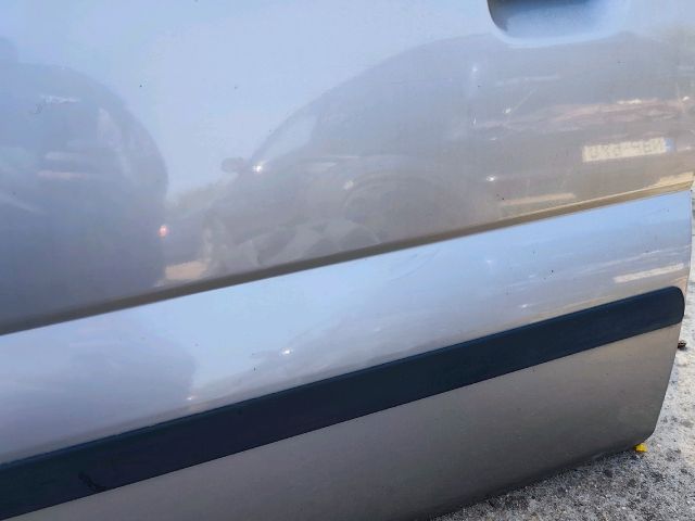 bontott SUZUKI IGNIS II Bal első Ajtó (Részeivel)