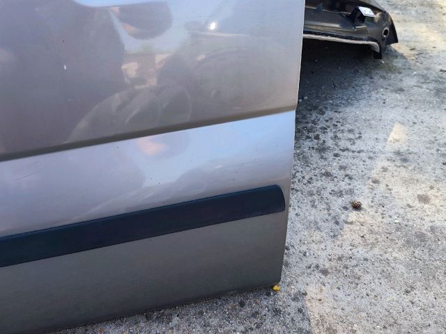 bontott SUZUKI IGNIS II Bal első Ajtó (Részeivel)