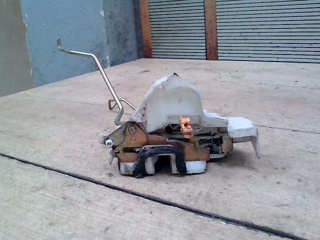 bontott SUZUKI IGNIS II Bal első Ajtózár