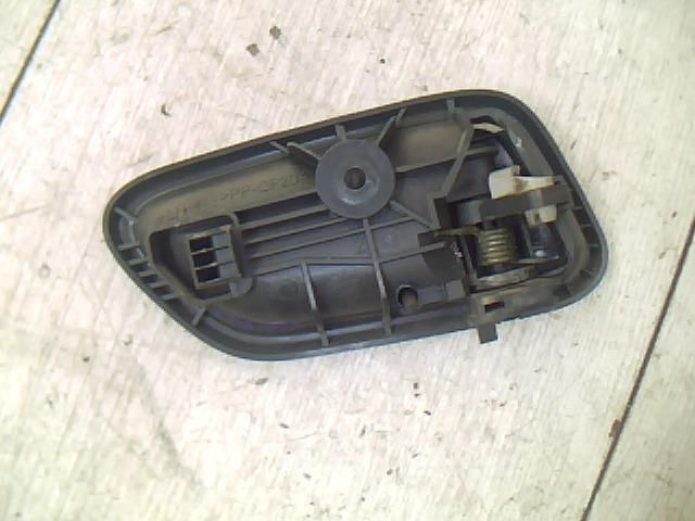 bontott SUZUKI IGNIS II Bal első Belső Kilincs