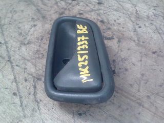 bontott SUZUKI IGNIS II Bal első Belső Kilincs