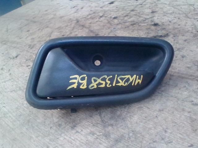 bontott SUZUKI IGNIS II Bal első Belső Kilincs