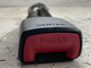 bontott SUZUKI IGNIS II Bal első Biztonsági Öv Csat