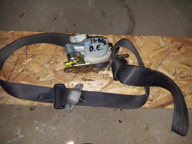 bontott SUZUKI IGNIS II Bal első Biztonsági Öv