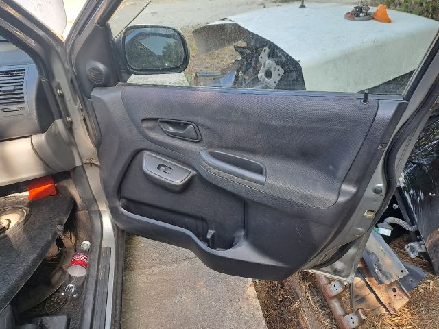 bontott SUZUKI IGNIS II Bal első Biztonsági Öv