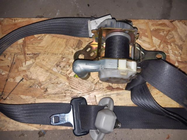 bontott SUZUKI IGNIS II Bal első Biztonsági Öv