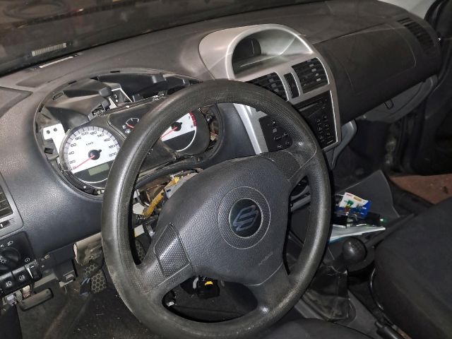 bontott SUZUKI IGNIS II Bal első Biztonsági Öv