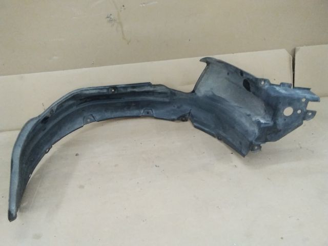 bontott SUZUKI IGNIS II Bal első Dobbetét (Kerékjárati, Műanyag)