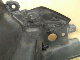 bontott SUZUKI IGNIS II Bal első Dobbetét (Kerékjárati, Műanyag)