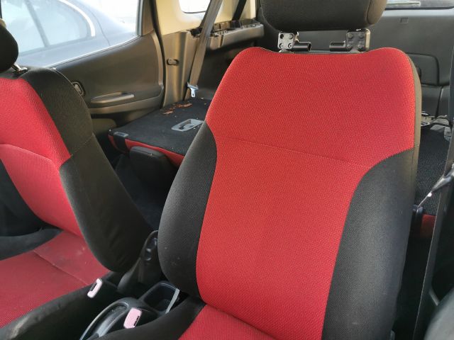 bontott SUZUKI IGNIS II Bal első Ülés