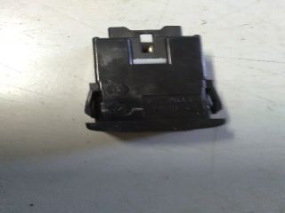 bontott SUZUKI IGNIS II Bal első Ülésfűtés Kapcsoló