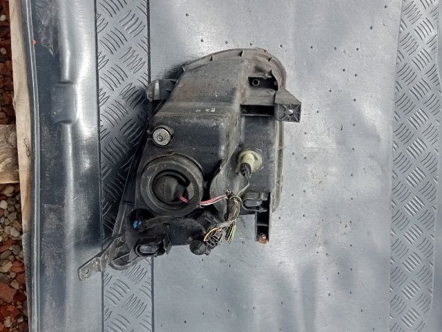 bontott SUZUKI IGNIS II Bal Fényszóró