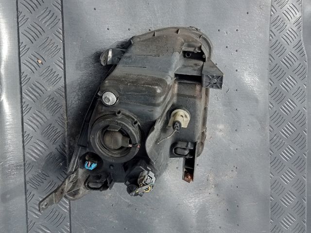 bontott SUZUKI IGNIS II Bal Fényszóró