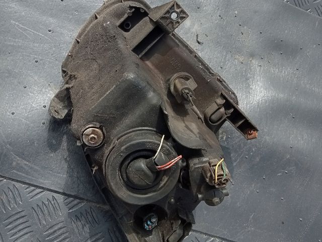 bontott SUZUKI IGNIS II Bal Fényszóró