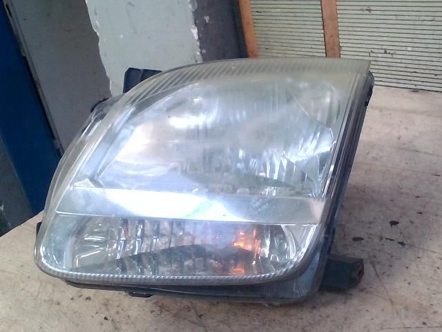 bontott SUZUKI IGNIS II Bal Fényszóró