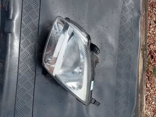 bontott SUZUKI IGNIS II Bal Fényszóró