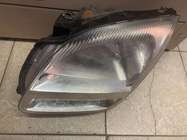 bontott SUZUKI IGNIS II Bal Fényszóró