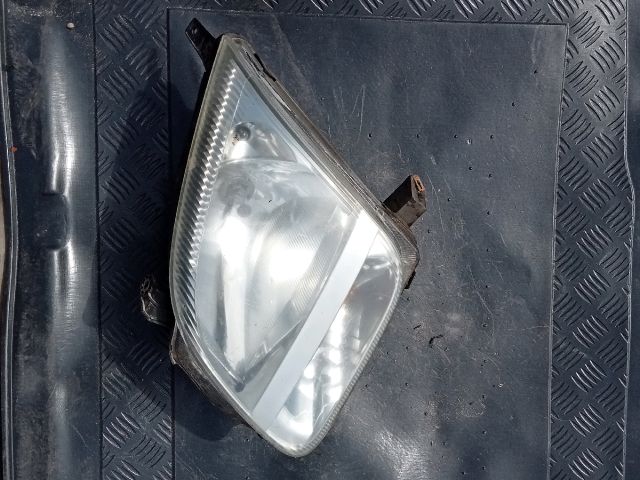 bontott SUZUKI IGNIS II Bal Fényszóró