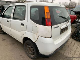 bontott SUZUKI IGNIS II Bal hátsó Ablak