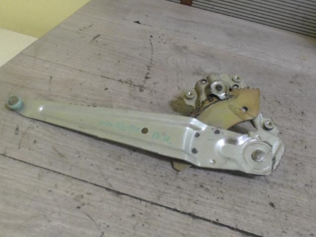 bontott SUZUKI IGNIS II Bal hátsó Ablakemelő Szerkezet (Elektromos)